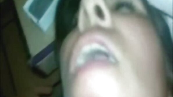 Slutty Harlow Harrison jebeni hardcore na mizi v službi