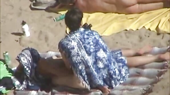 Tip dobi dostop do seksi telesa privlačne dame